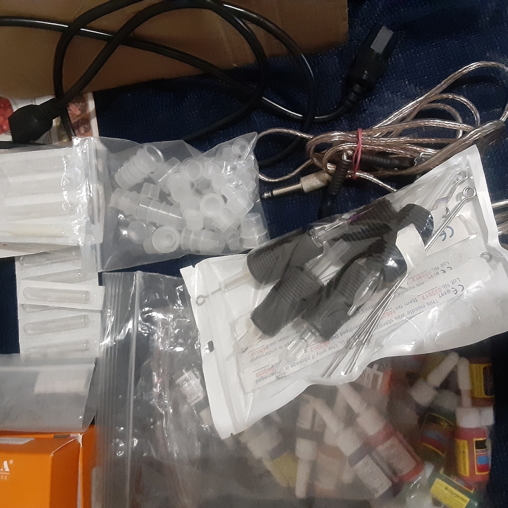 Tattoo Kit - Picture 6 of 8